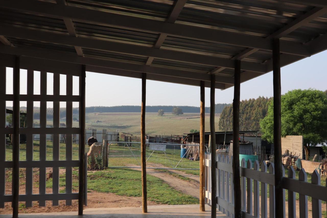 Rocks & Roses Farm Stay Lochiel Экстерьер фото
